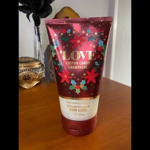Bath & Body Works Cotton Candy Champagne Body Scrub